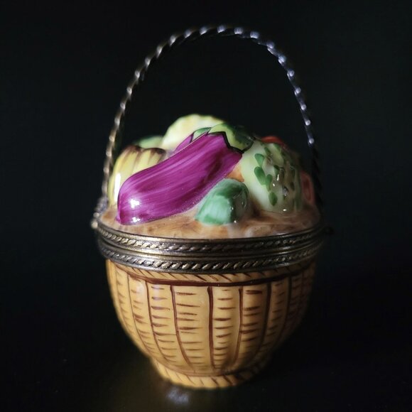 Vtg Limoges France Peint Main Trinket Box Vegetable Basket, Gardener Gift - Picture 4 of 8
